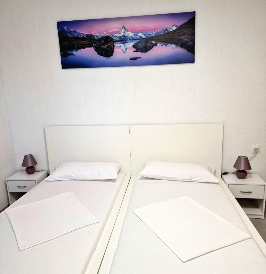 Split Apartment Dış mekan fotoğraf